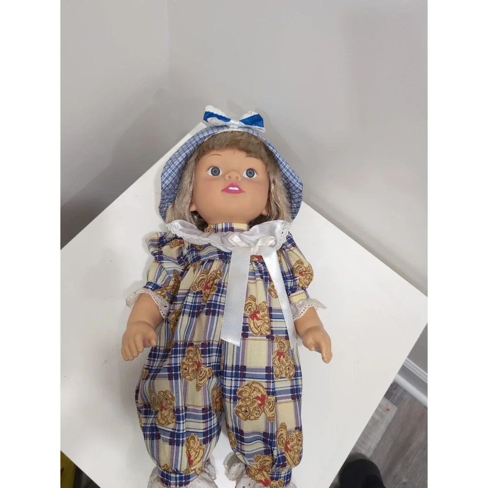 Vtg 1994 Playmate Toys Baby So Beautiful 25